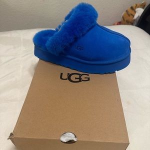 NEW PLATFORM UGG SLIPPERS